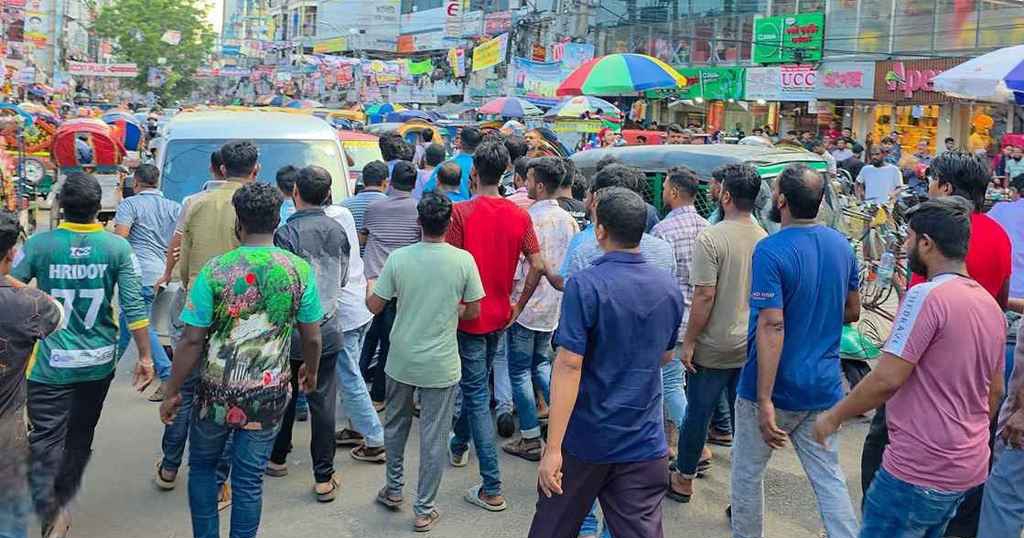 রাজধানীতে আ’লীগের ঝটিকা মিছিলের প্রস্তুতিকালে আটক ৩৫