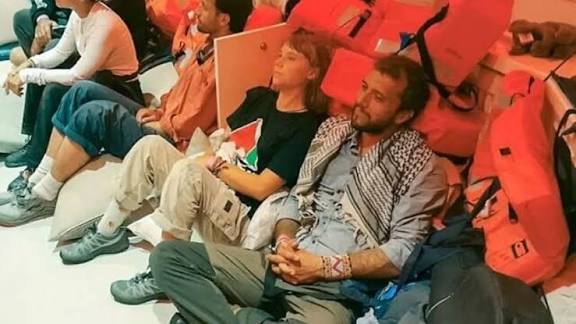 ইসরায়েলের কারাগারে ফ্লোটিলার অধিকারকর্মীদের মারধর-খাবার না দেওয়ার অভিযোগ
