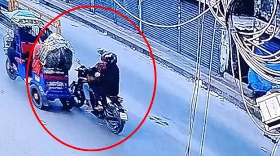 হাদিকে গুলি করে ফয়সাল, বাইক চালাচ্ছিলেন আলমগীর: ডিএমপি