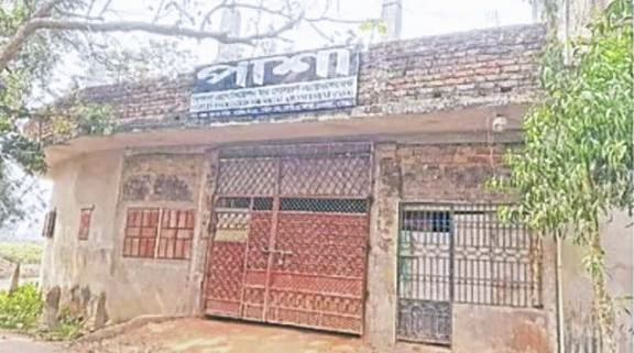 নির্বাচন পর্যবেক্ষক কার্ড পাচ্ছে না পাশা, চলছে অনুসন্ধান