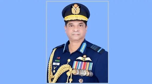 ইউনিফর্মে থাকা অবস্থায় আমরা কোনো পক্ষপাতিত্ব করতে পারবো না: বিমানবাহিনী প্রধান