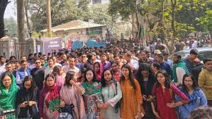 জামায়াত আমিরের পোস্টের প্রতিবাদে ঢাবিতে ছাত্রদলের মিছিল