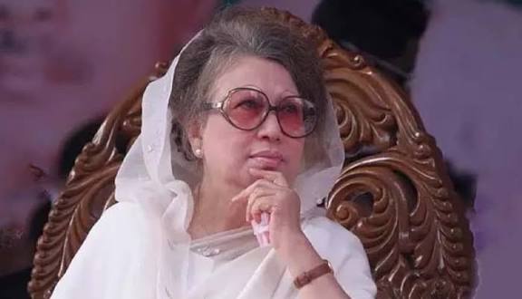 ‘গণতন্ত্রের অগ্রযাত্রায় শ্রেষ্ঠ অদম্য নারী’ সম্মাননায় ভূষিত হচ্ছেন খালেদা জিয়া